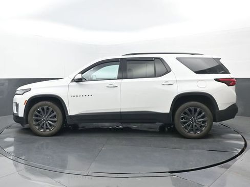Used 2023 Chevrolet Traverse RS image 7