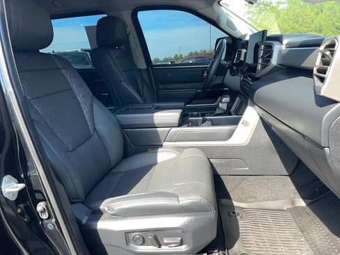 Used 2023 Toyota Tundra Limited image 26