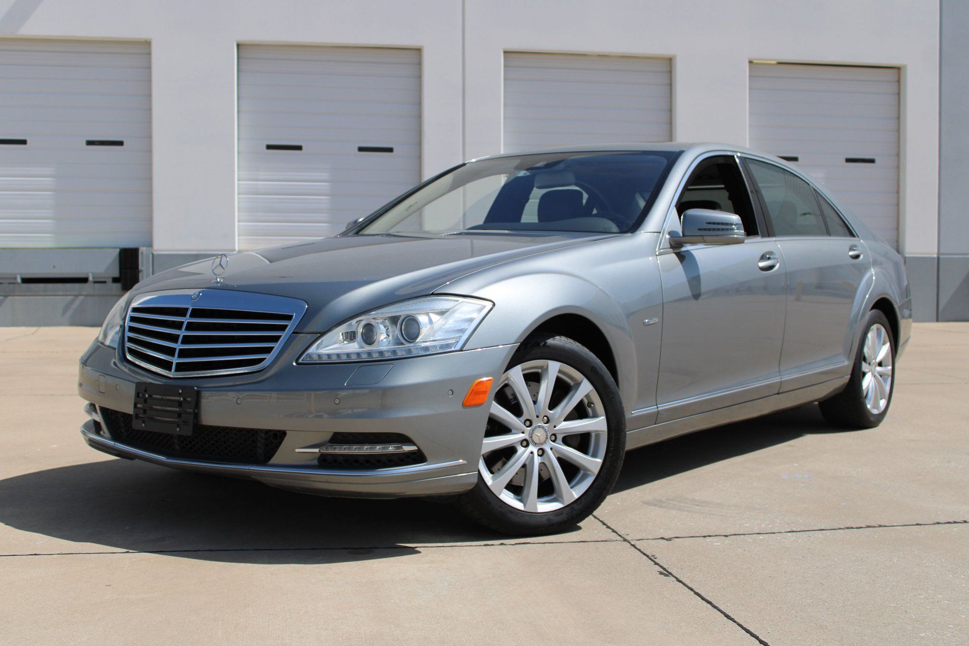 Used 2012 Mercedes-Benz S 350 BlueTEC 4MATIC image 3