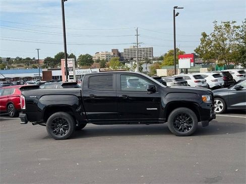 Used 2022 GMC Canyon Elevation w/ Trailering Package image 2
