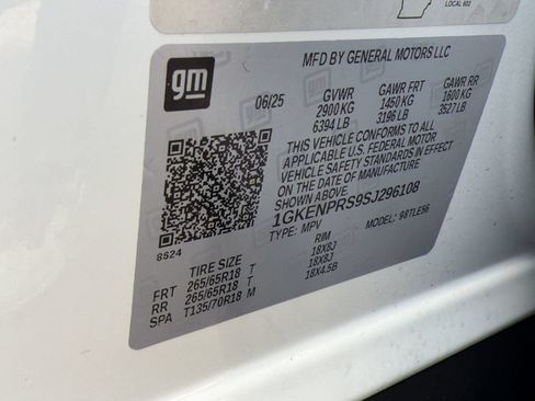 Certified 2025 GMC Acadia AT4 AWD/4WD image 19