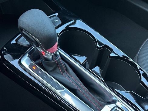 New 2026 Chevrolet Trax RS FWD image 21
