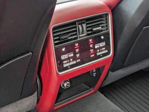 Used 2023 Porsche Cayenne GTS image 20