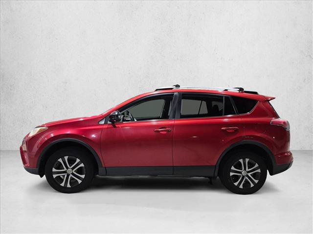 Used 2017 Toyota RAV4 LE FWD image 5