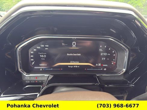 Certified 2026 GMC Sierra 1500 SLT AWD/4WD image 9