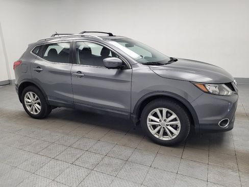 Used 2018 Nissan Rogue Sport SV w/ SV Technology Package AWD/4WD image 11
