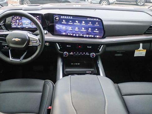 New 2026 Chevrolet Tahoe Premier w/ Sun And Tow Package image 11