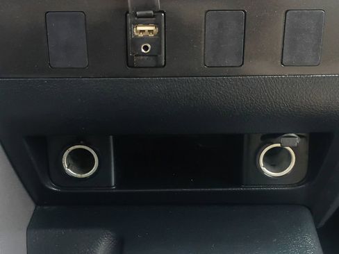 Used 2012 Toyota Tundra 2WD CrewMax w/ SR5 Pkg image 6