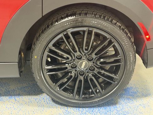 Used 2024 MINI Cooper S FWD image 31