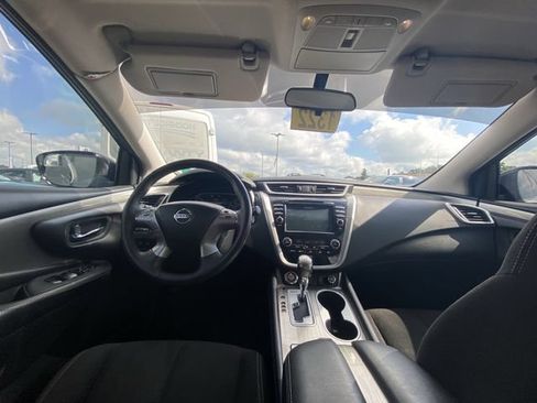 Used 2016 Nissan Murano SV AWD/4WD image 6