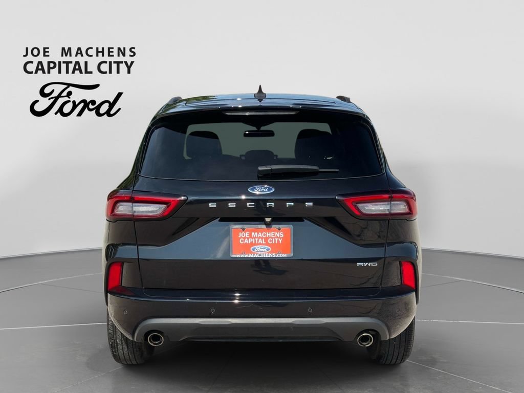Used 2024 Ford Escape ST-Line w/ Tech Pack #1 AWD/4WD image 6