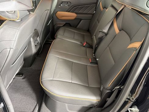 New 2026 GMC Canyon AT4 w/ AT4 Premium Package image 20