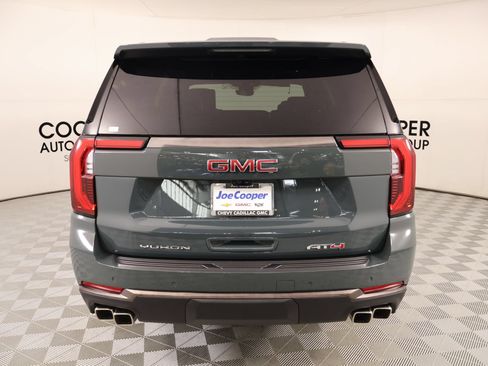 Used 2026 GMC Yukon AT4 Ultimate w/ LPO, Floor Liner Package AWD/4WD image 24