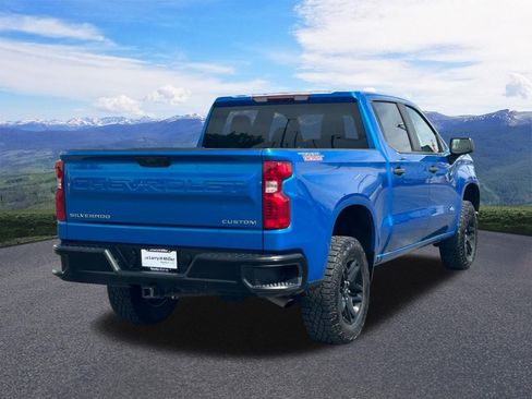 Used 2024 Chevrolet Silverado 1500 Custom Trail Boss AWD/4WD image 5