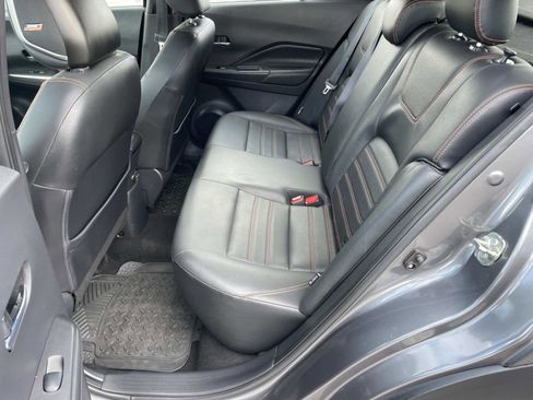 Used 2020 Nissan Kicks SR w/ SR Premium Package FWD image 12