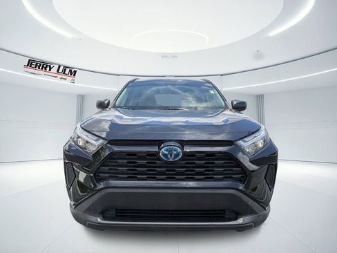 Used 2023 Toyota RAV4 LE AWD/4WD image 8