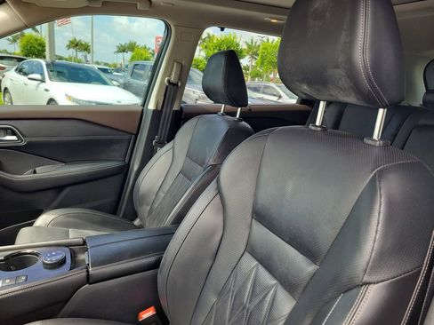 Used 2023 Nissan Rogue Platinum w/ Platinum Premium Package AWD/4WD image 16