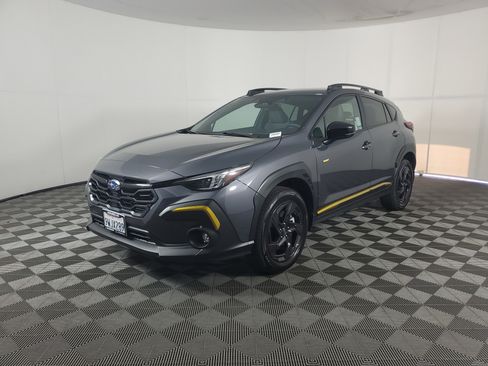 Used 2025 Subaru Crosstrek 2.5i Sport w/ Crosstrek Mirror Package image 8