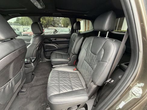 Certified 2025 Kia Telluride SX X-Line AWD/4WD image 17
