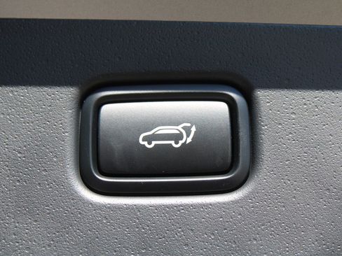 New 2026 Kia Niro LX FWD image 12