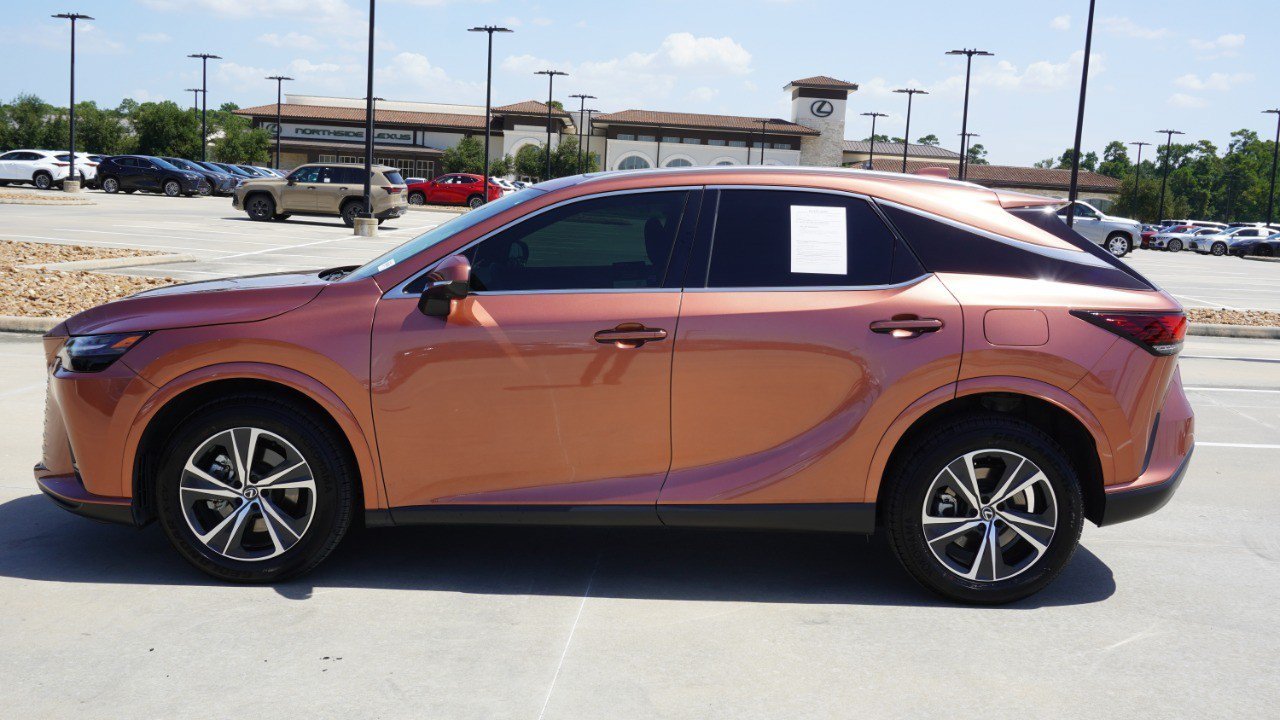 Certified 2024 Lexus RX 350 Premium w/ Convenience Package FWD image 5