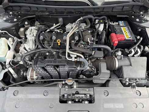 Used 2022 Nissan Altima 2.5 SV image 46