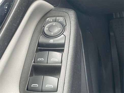 Used 2023 Chevrolet Equinox LT w/ LPO, Floor Liner Package image 24