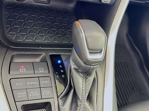 Certified 2023 Toyota RAV4 XLE Premium image 17