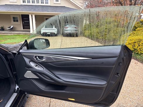 Used 2018 INFINITI Q60 3.0t Luxe w/ Sensory Package 3.0T Luxe image 12