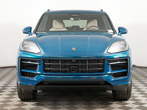 Certified 2026 Porsche Cayenne E-Hybrid AWD/4WD image 10