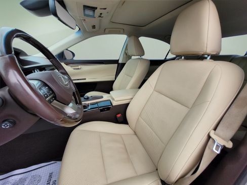 Used 2018 Lexus ES 350 w/ Premier Package FWD image 27