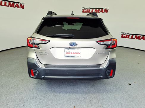 Used 2020 Subaru Outback Premium w/ Popular Package #1 AWD/4WD image 8