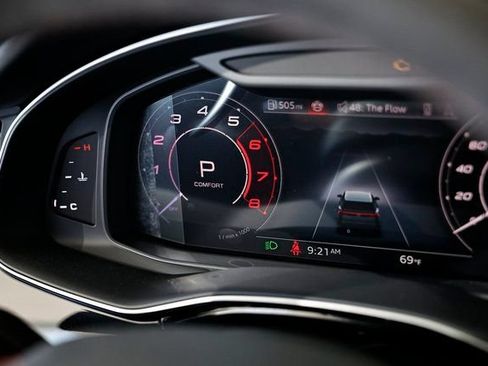 New 2026 Audi RS Q8 performance AWD/4WD image 36