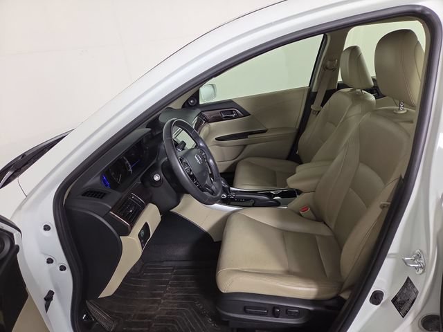 Used 2017 Honda Accord EX-L image 11