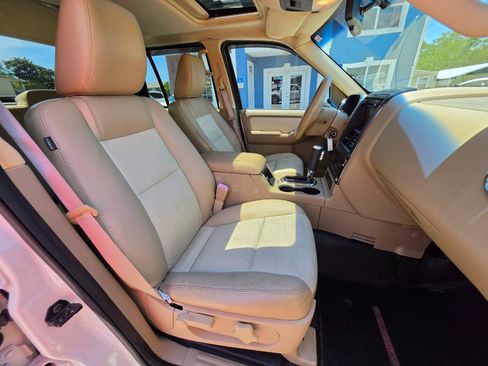 Used 2010 Ford Explorer Sport Trac Limited RWD image 20