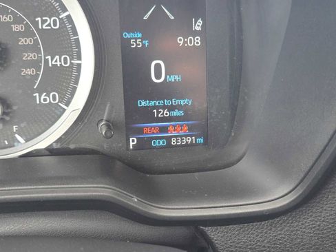 Used 2022 Toyota Corolla LE FWD image 25