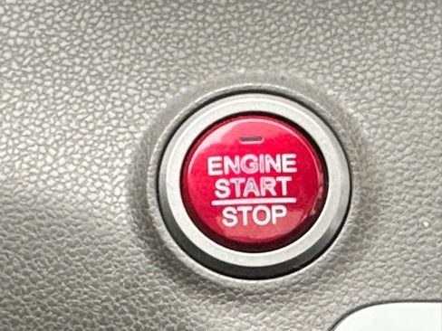 Used 2014 Honda Odyssey Touring Elite image 16