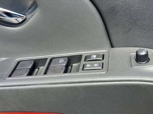 Used 2024 Nissan Frontier PRO-4X w/ Off-Road Protection Package AWD/4WD image 11