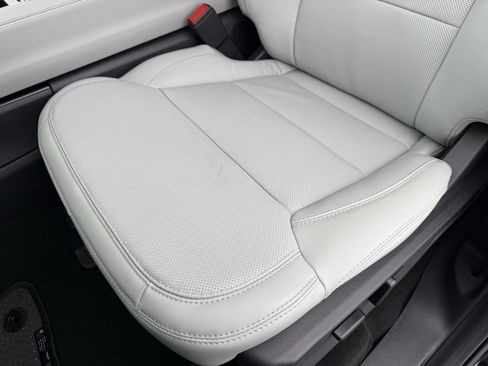 New 2026 Ford Expedition Max Platinum w/ Driver's Package image 25