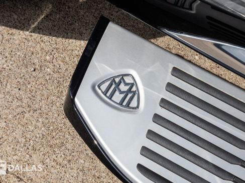 Used 2023 Mercedes-Benz Maybach GLS 600 4MATIC image 22