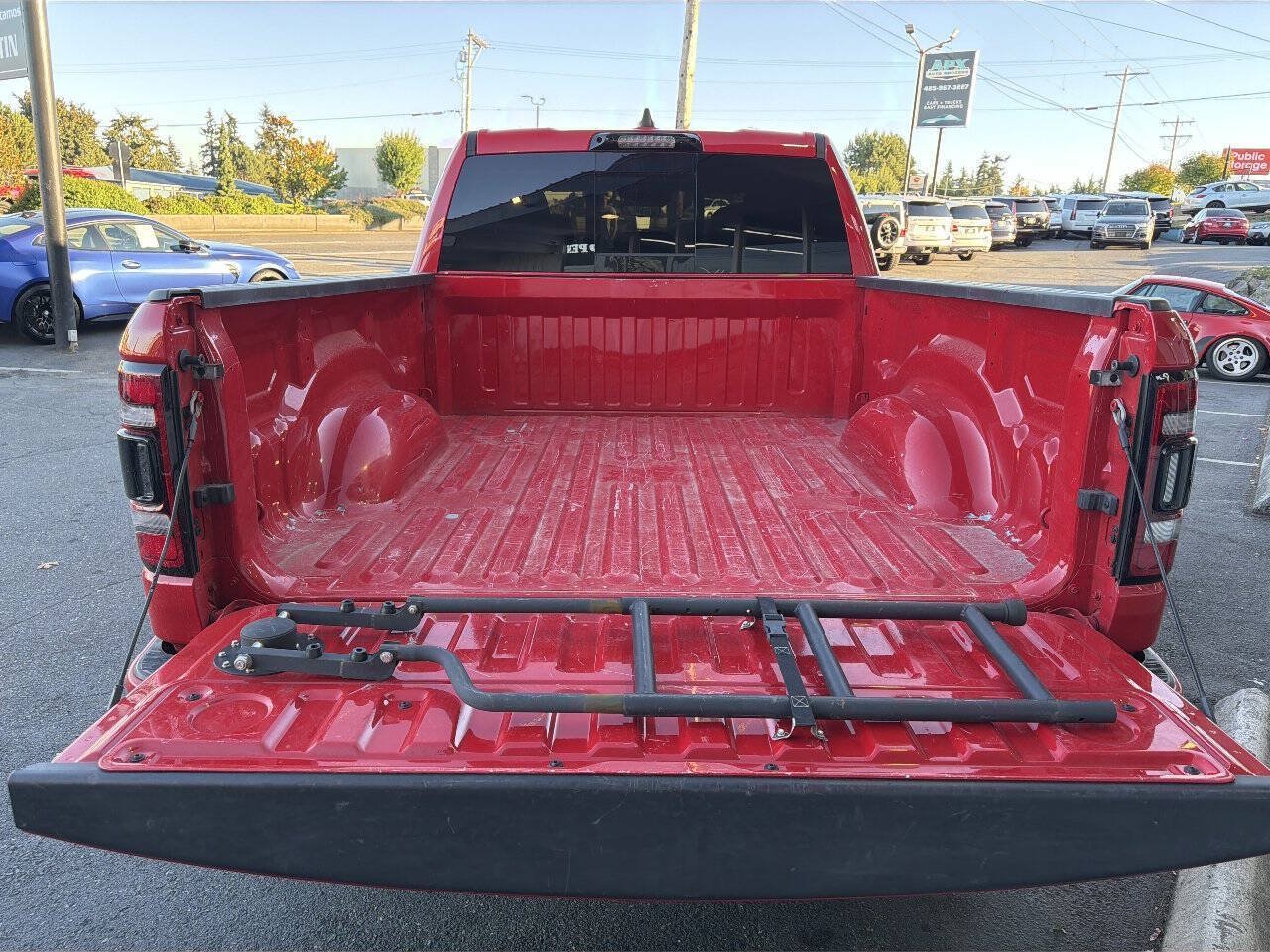 Used 2023 RAM 1500 Big Horn AWD/4WD image 6