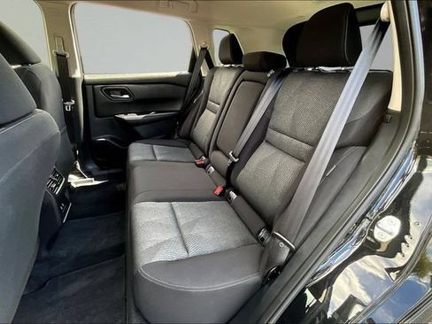 Used 2026 Nissan Rogue SV FWD image 22