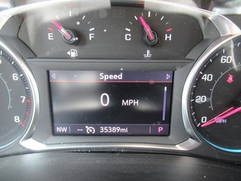 Certified 2023 Chevrolet Traverse LT FWD image 29