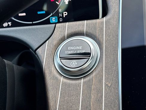 Certified 2024 Mercedes-Benz E 350 4MATIC Sedan image 22