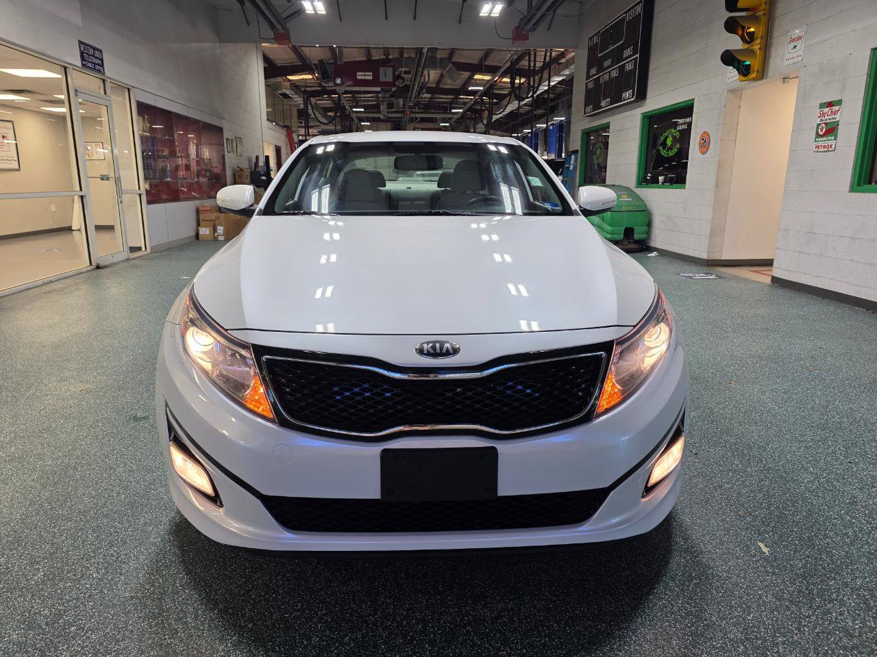 Used 2014 Kia Optima LX w/ LX Convenience Plus Package FWD image 3