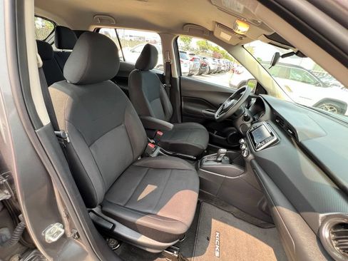 Used 2023 Nissan Kicks S FWD image 27