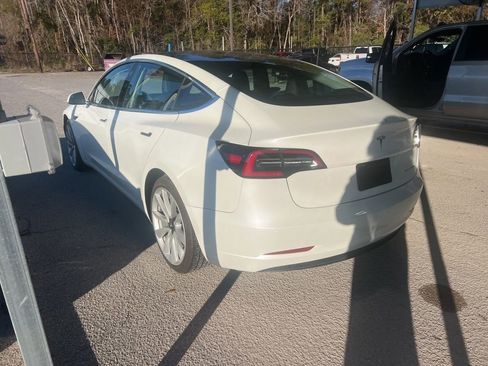 Used 2020 Tesla Model 3 Long Range image 4