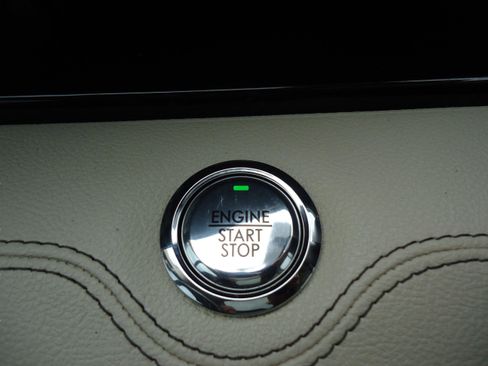 Used 2021 Lincoln Navigator Reserve image 23