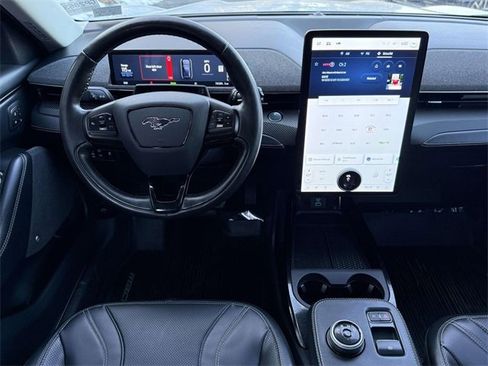 Used 2021 Ford Mustang Mach-E Premium image 13