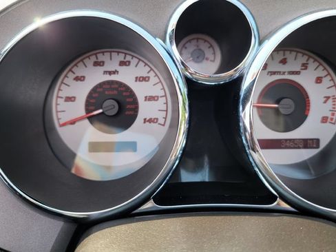 Used 2007 Pontiac Solstice Convertible w/ Premium Package RWD image 20